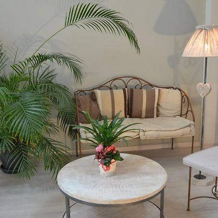 Bed and Breakfast Le Logis De Saint-Martin Haute-Goulaine Екстер'єр фото